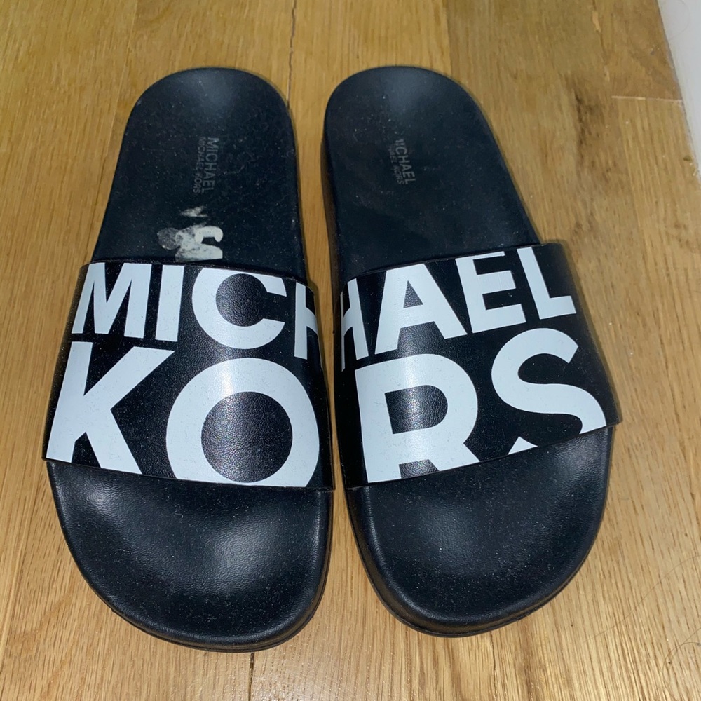 Michael Kors Slides